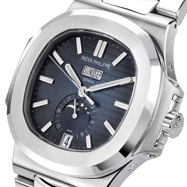Patek Philippe Nautilus 5726/1A-014 Image 2